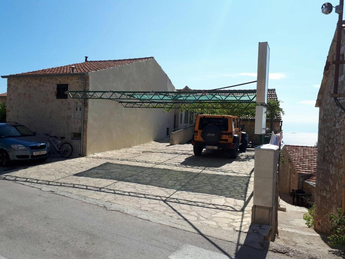 Apartments With A Parking Space Ivan Dolac, Hvar - 8753 Exteriör bild