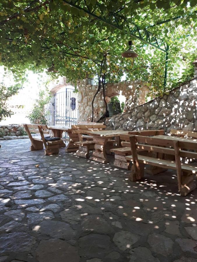 Apartments With A Parking Space Ivan Dolac, Hvar - 8753 Exteriör bild
